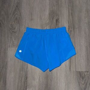 lulu poolside hotty hots